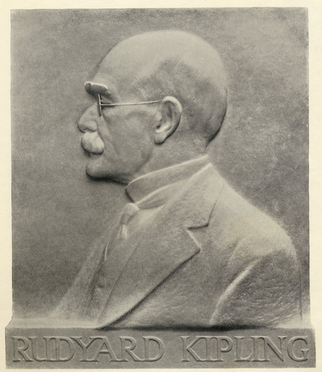 Joseph Rudyard Kipling, tablica autorstwa Patricka Synge-Hutchisona, z „Something of Myself”, Rudyarda Kiplinga, opublikowanej w 1937 r. autorstwa English School