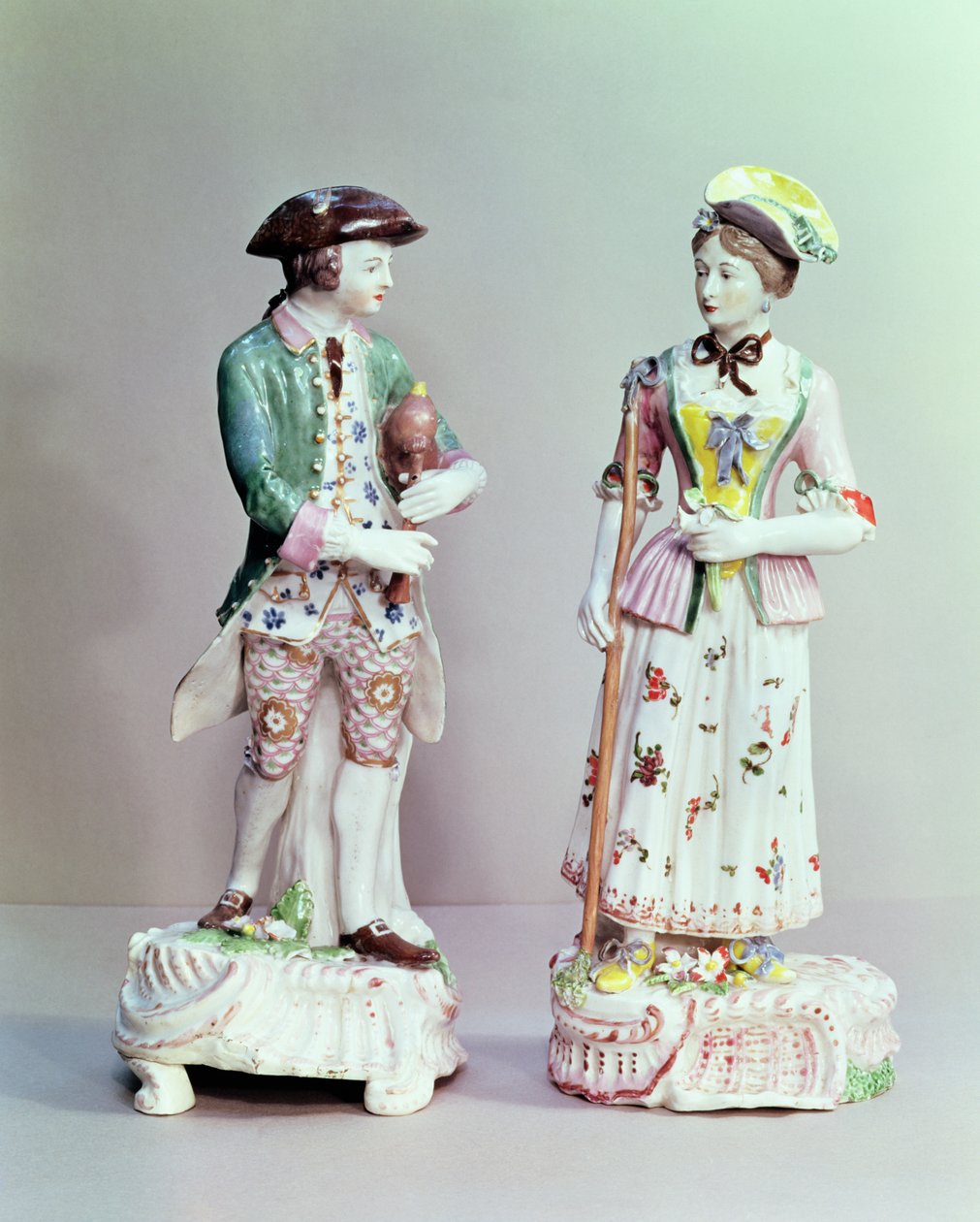 Porcelanowy pasterz i pasterka z Plymouth, ok. 1770 (porcelana) autorstwa English School