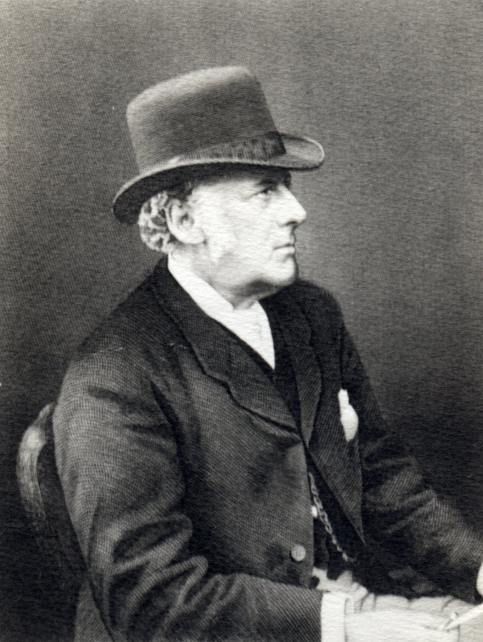 Sir John Everett Millais autorstwa English School