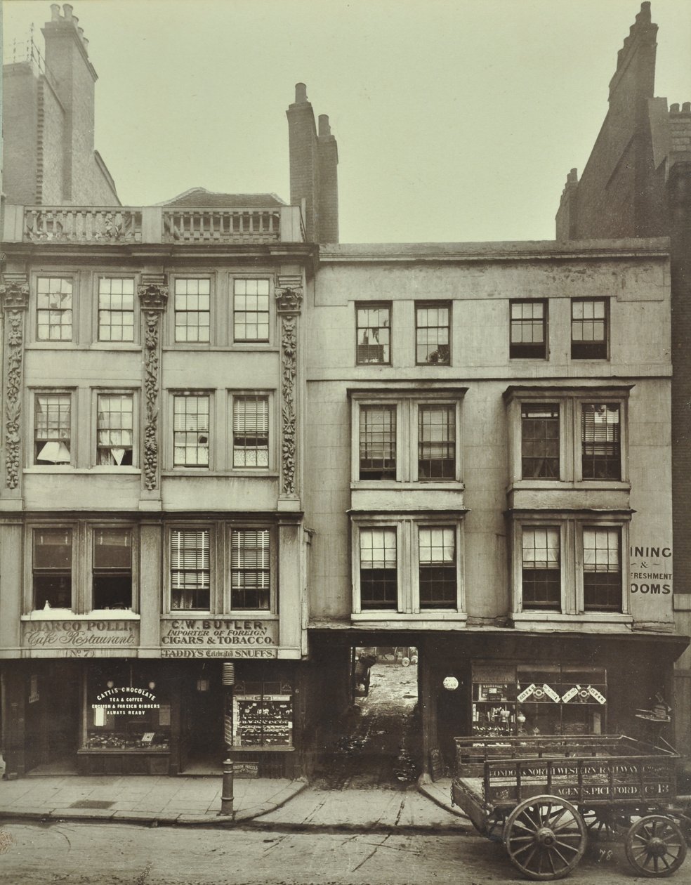 5-7 Aldgate, Londyn, 1883 autorstwa English Photographer