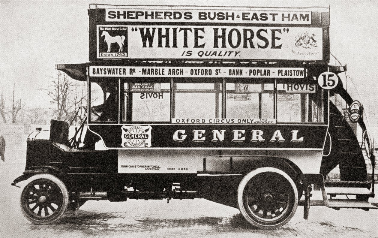 omnibus, ok. 1910, z „Historii dwudziestu pięciu lat”, wydanej w 1935 r. autorstwa English Photographer
