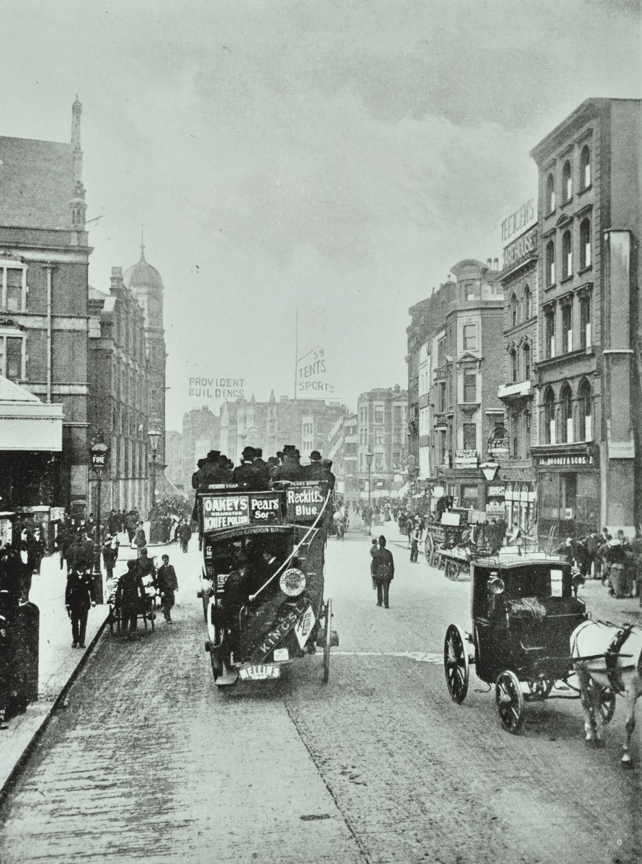 Bishopsgate: na północ od Liverpool Street, Londyn, 1890 autorstwa English Photographer