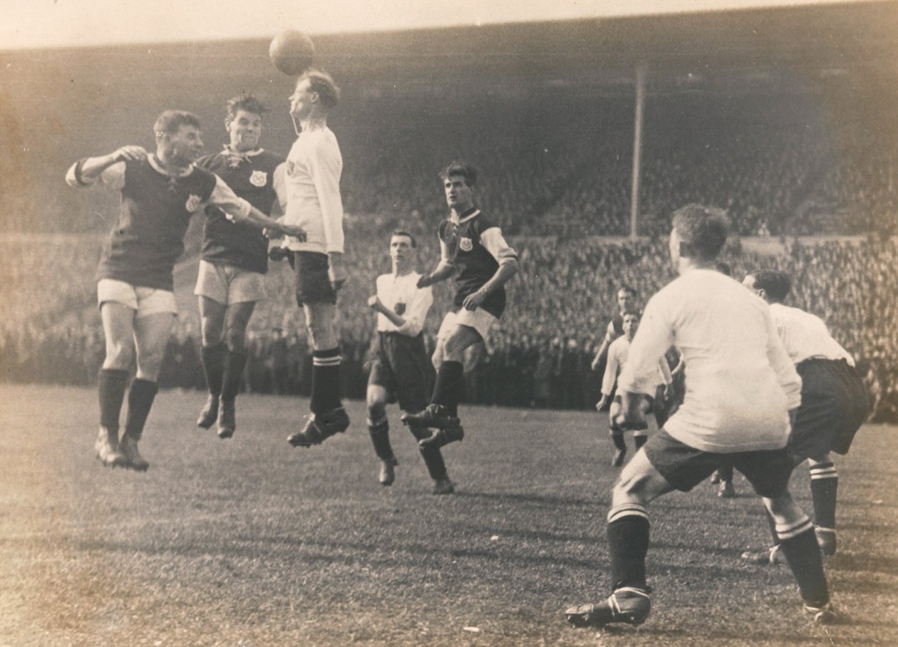 Bolton Wanderers vs. West Ham United, finał Pucharu Anglii, 28 kwietnia 1923 r. autorstwa English Photographer