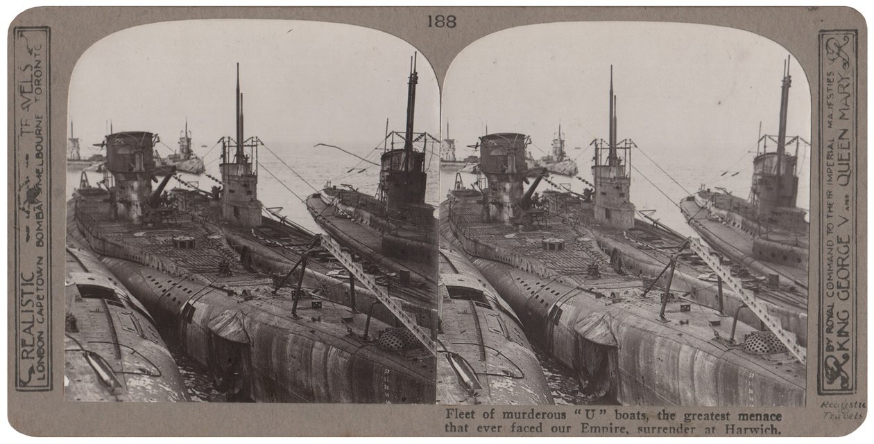 Flota morderczych ?U? łodzie, największe zagrożenie, jakie kiedykolwiek stanęło przed naszym Imperium, poddanie się w Harwich, listopad 1918 (druk stereoskopowy) autorstwa English Photographer