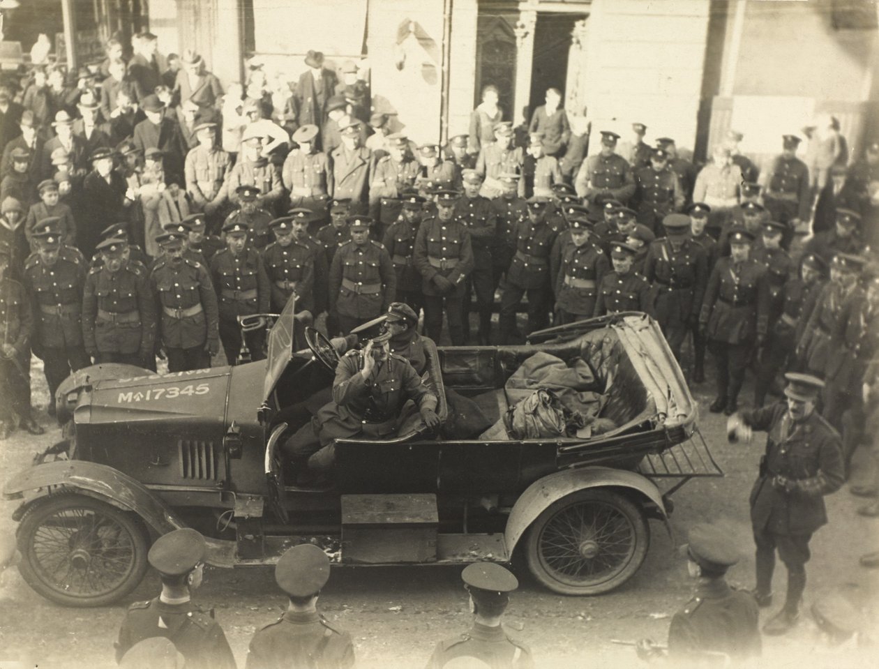 Z albumu 134 fotografii związanych z I wojną światową, front zachodni, 1914-18 autorstwa English Photographer