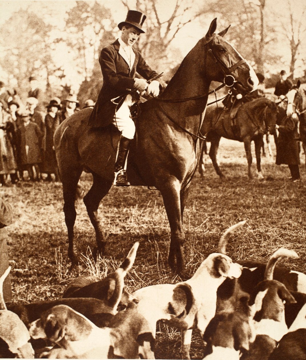 Król Edward VIII z polowaniem na Beauforta, 1923 autorstwa English Photographer