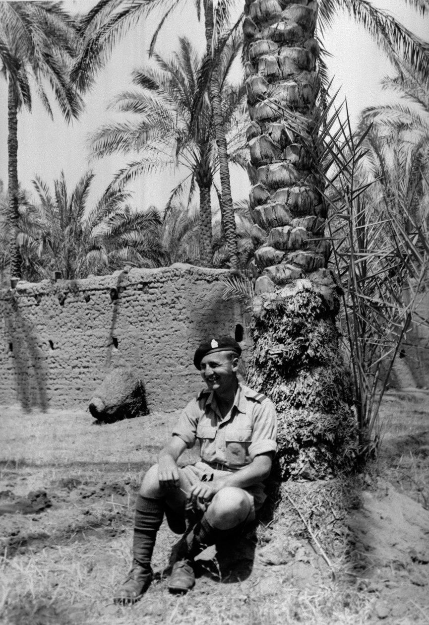 Louis Cohen, z albumu opracowanego przez majora WHJ Sale, 1943 autorstwa English Photographer