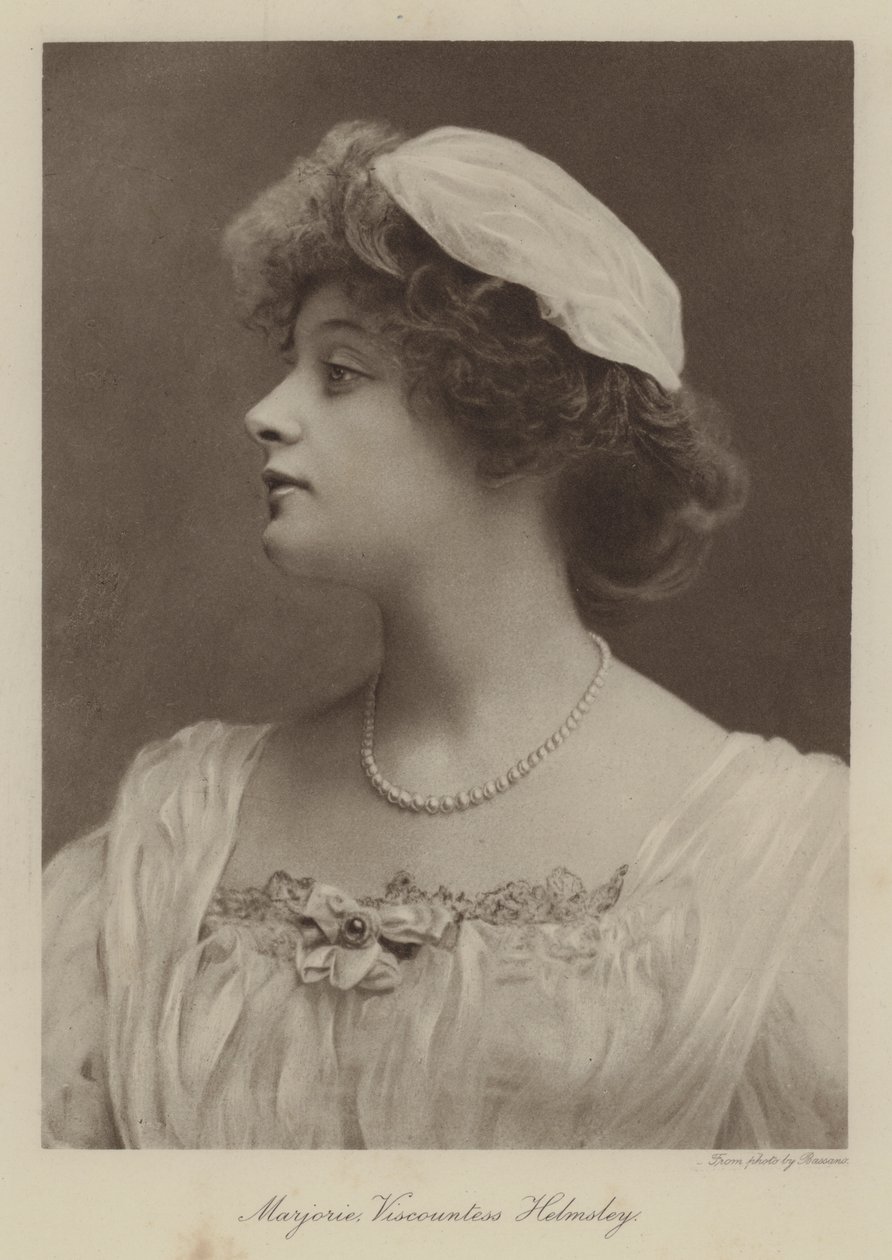 Marjorie wicehrabina Helmsley (zdjęcie czarno-białe) autorstwa English Photographer