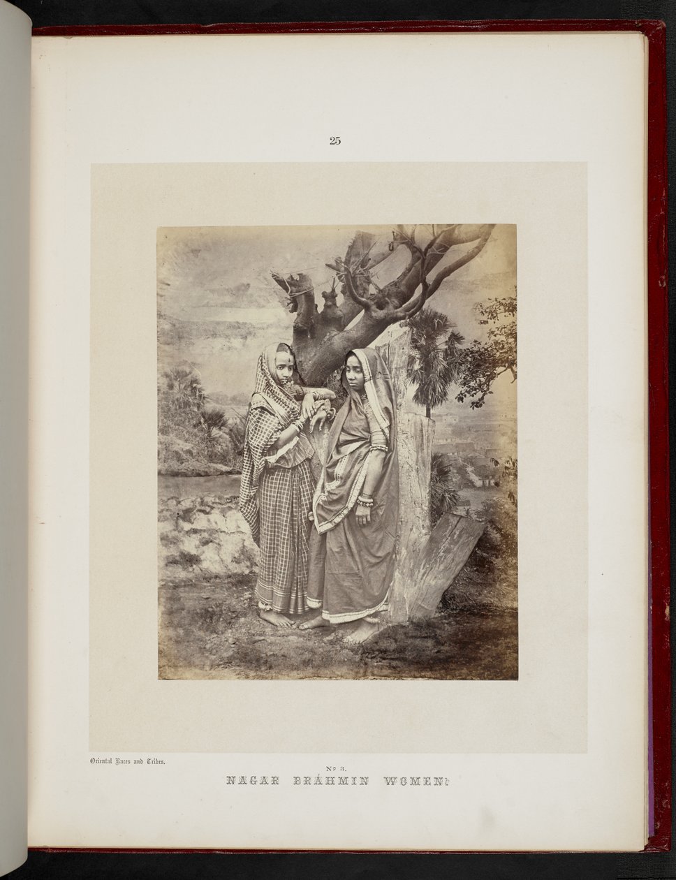 Kobiety Nagar Brahman, Bombaj autorstwa English Photographer