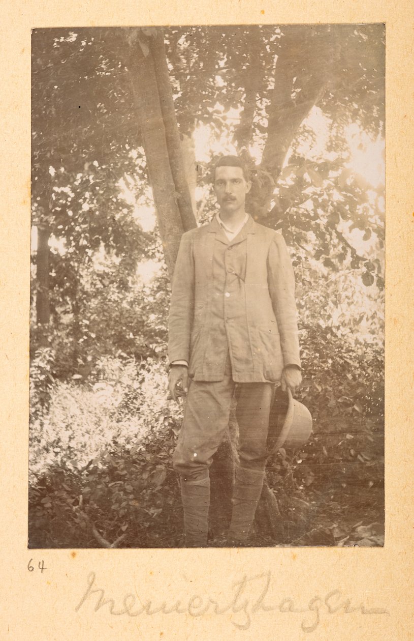 Portret Richarda Meinertzhagena autorstwa Baileya, na indyjskich fotografiach F.M. Bailey 1900-03 (zdjęcie w sepii) autorstwa English Photographer