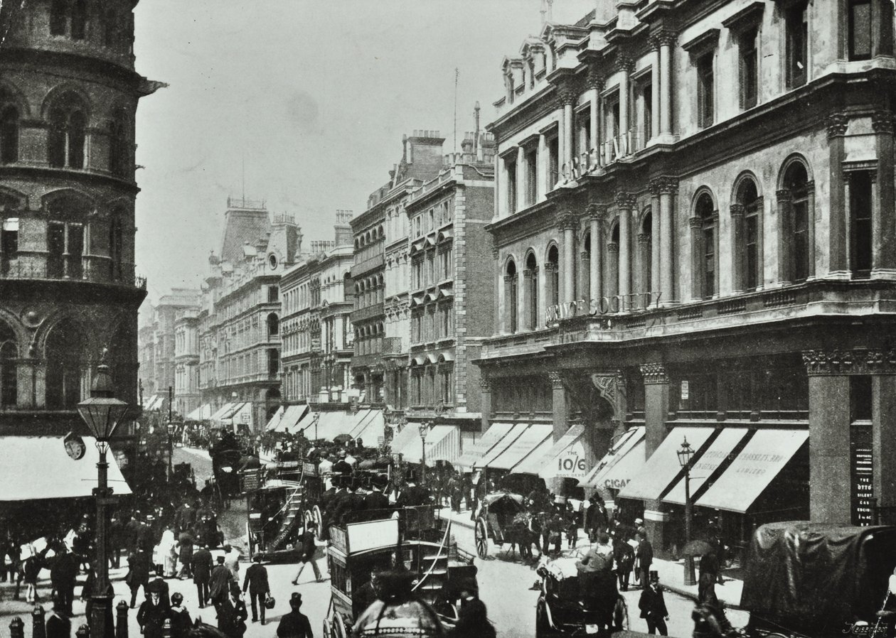 Drób, patrząc na zachód do Cheapside, City of London, 1890 autorstwa English Photographer