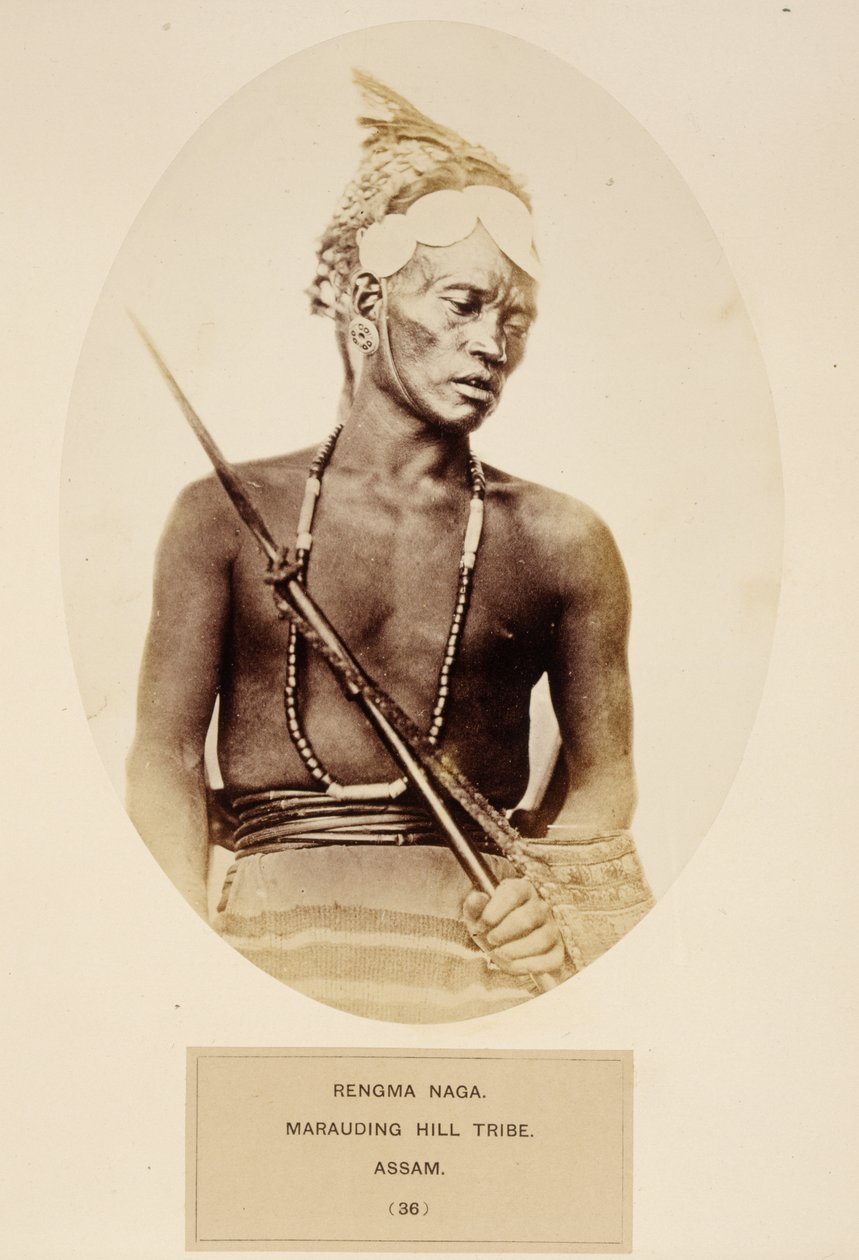 Rengma Naga, Marauding Hill Tribe, Assam, z The People of India, J. Forbes Watson, opublikowane 1868 (druk albumowy) autorstwa English Photographer