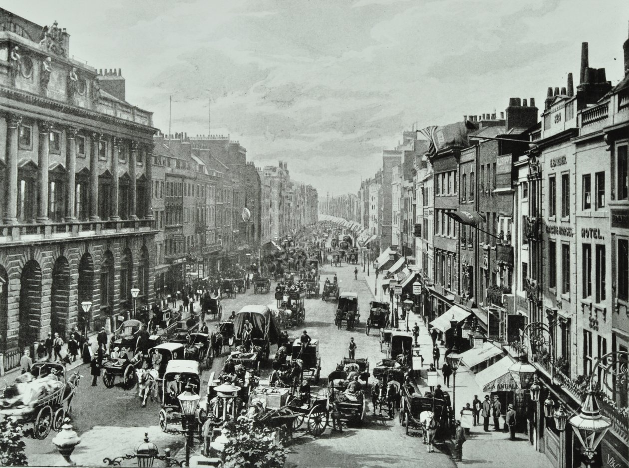 Somerset House, Strand, Westminster LB: patrząc na zachód od Saint Mary-le-Strand, 1895 autorstwa English Photographer