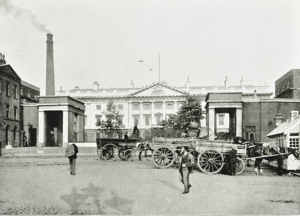 Mennica Królewska, Londyn, 1895 autorstwa English Photographer