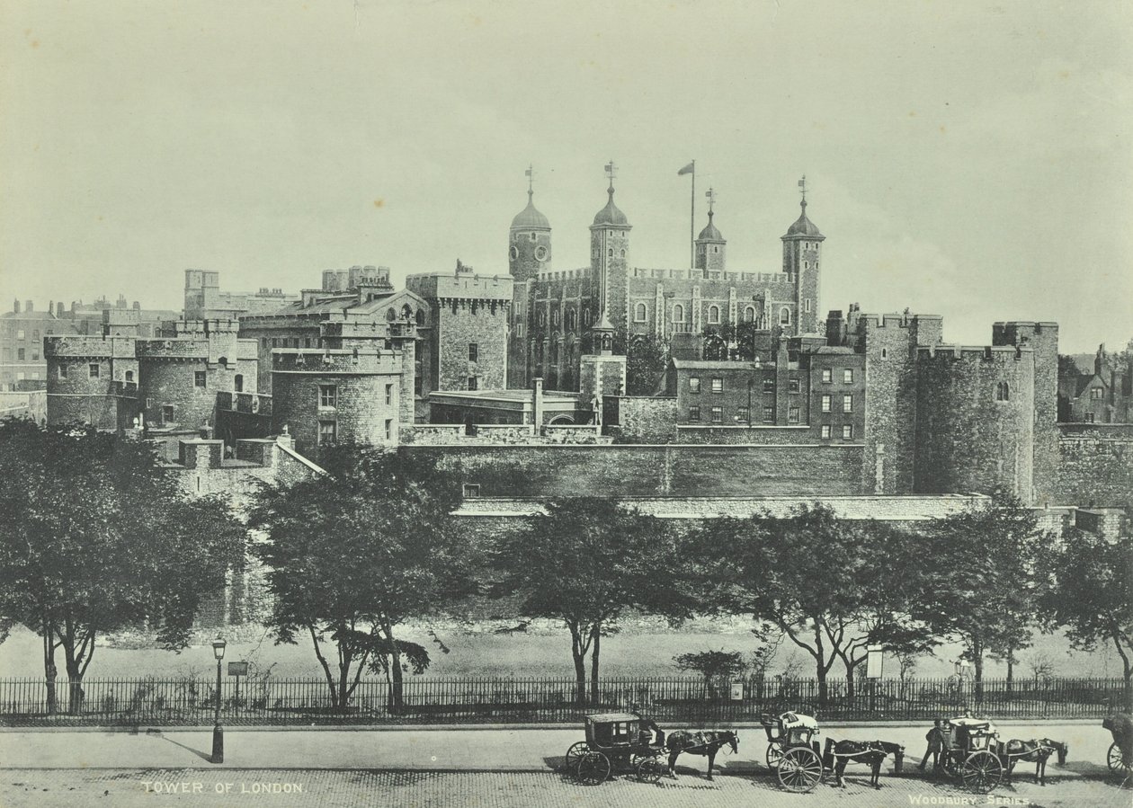 Tower of London, Tower Hill, 1890 autorstwa English Photographer