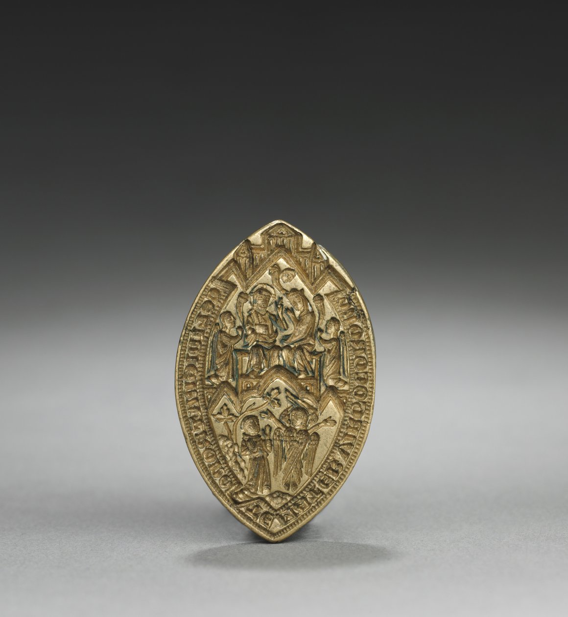 Pieczęć w kształcie migdała: Koronacja Dziewicy z klęczącym mnichem, 1300s autorstwa English School