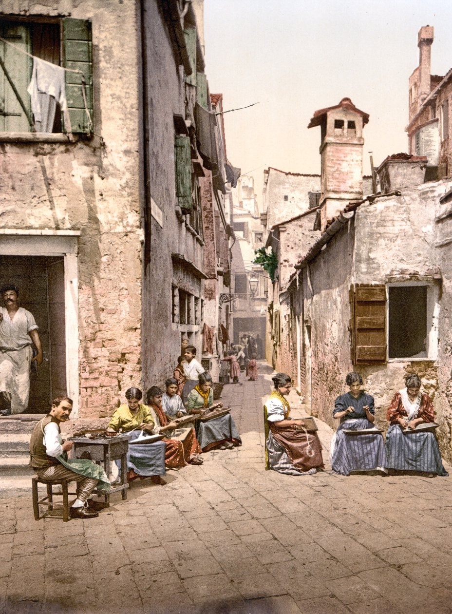 Calle dell Angelo a San Martino, Wenecja (zdjęcie ręcznie kolorowane) autorstwa English School