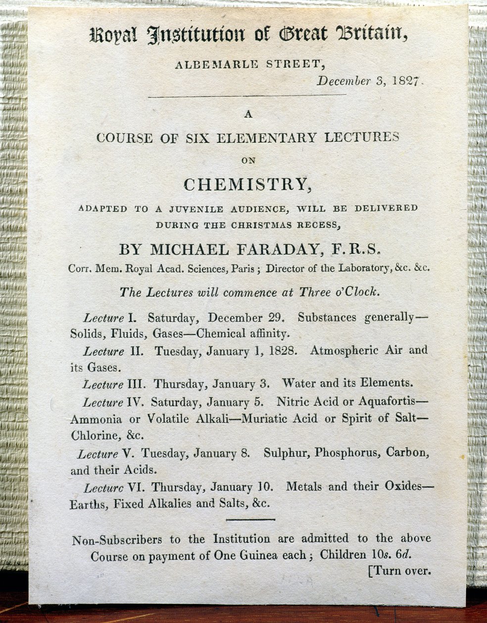 Ulotka bożonarodzeniowa dotycząca sześciu podstawowych wykładów z chemii Michaela Faradaya (1778-1829) 3 grudnia 1827 autorstwa English School