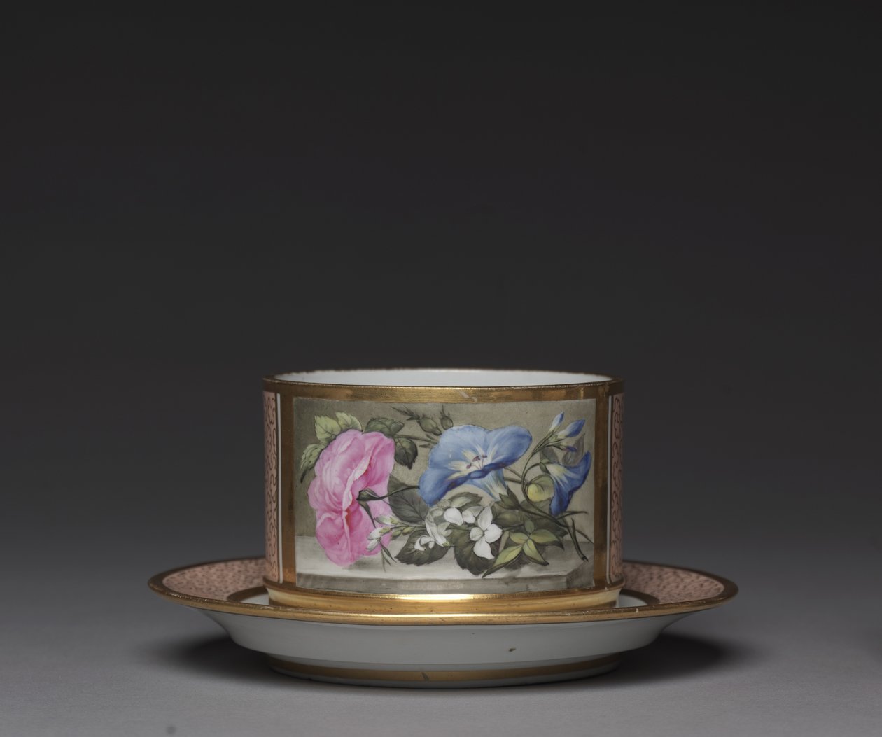 Naczynie, wykonane przez Fabrykę Porcelany Worcester, ok.1810 autorstwa English School