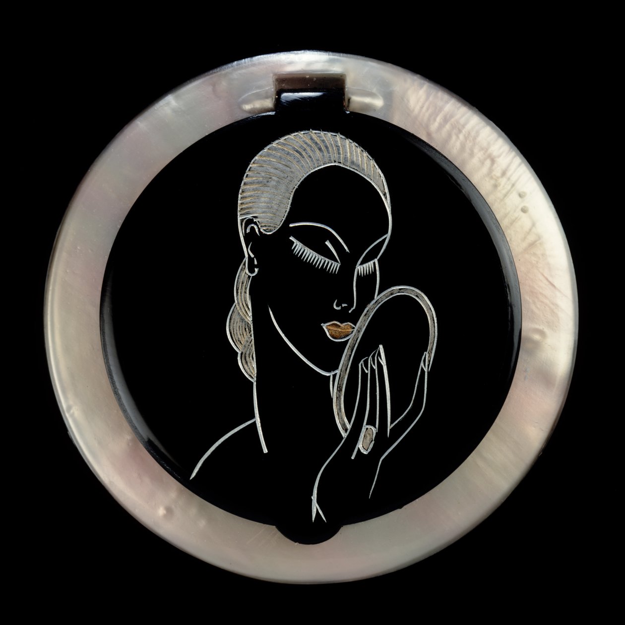 Elegance Powder Compact, 1920-30 (ręcznie grawerowany bakelit) autorstwa English School