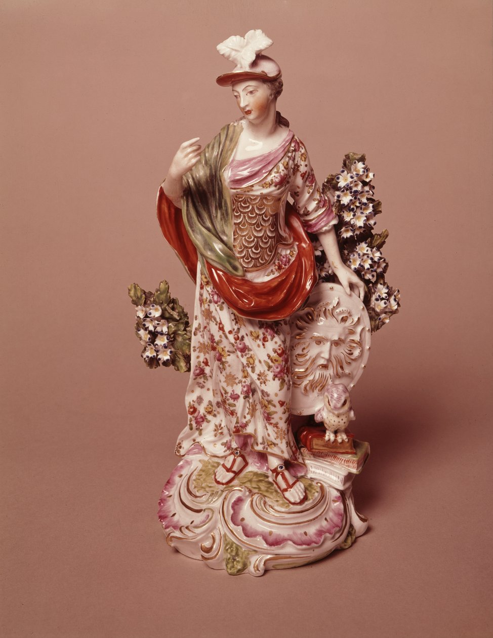 Figura bogini Ateny, Derby Porcelain Works, ok. 1800 (porcelana) autorstwa English School