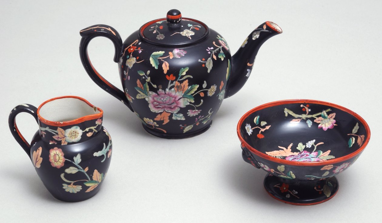 Część chińskiego serwisu do herbaty firmy Davenport of Staffordshire (wyroby ceramiczne) autorstwa English School