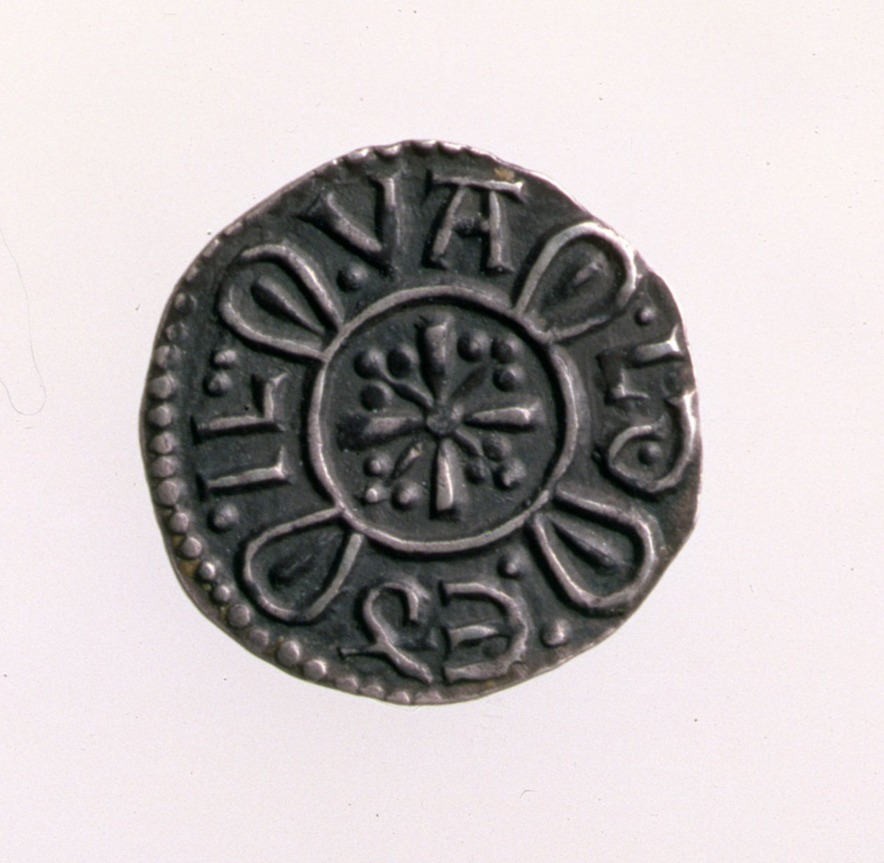 Penny of Offa, King of Mercia, 757-96 (rewers) (srebrny) (awers patrz 168071) autorstwa English School