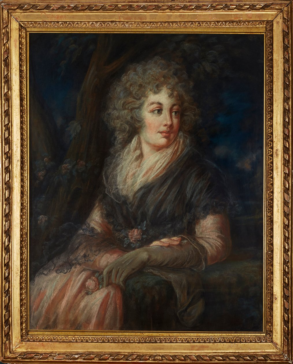Portret damy w XVIII-wiecznej sukni (pastel) autorstwa English School