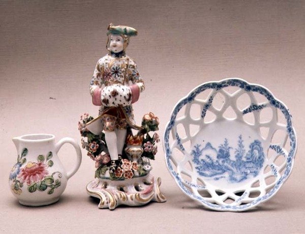 Kolekcja porcelany Bow (ceramiczna) autorstwa English School English School