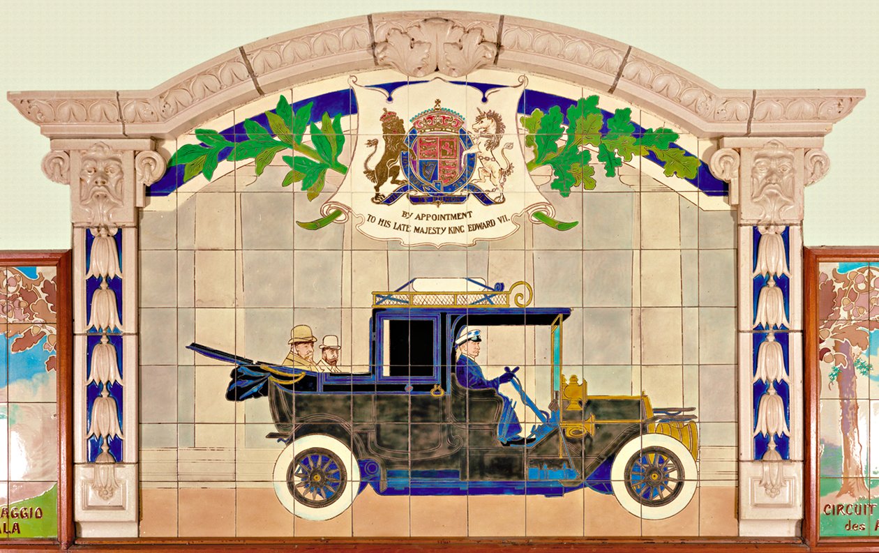 Król Edward VII i książę Walii w samochodzie Sedanca de Ville (ceramika) autorstwa Ernest Montaut