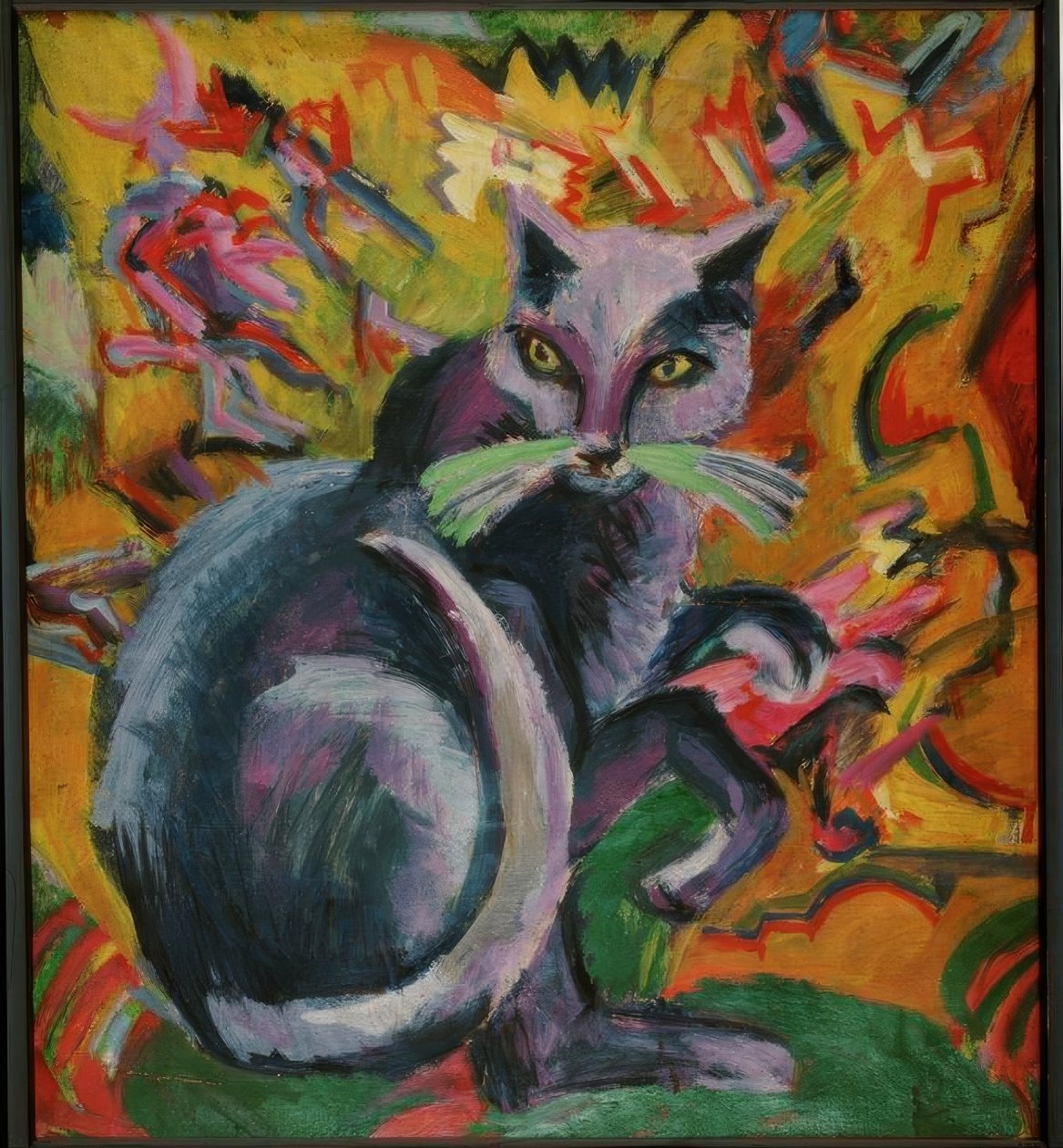 Szary kac na poduszce autorstwa Ernst Ludwig Kirchner