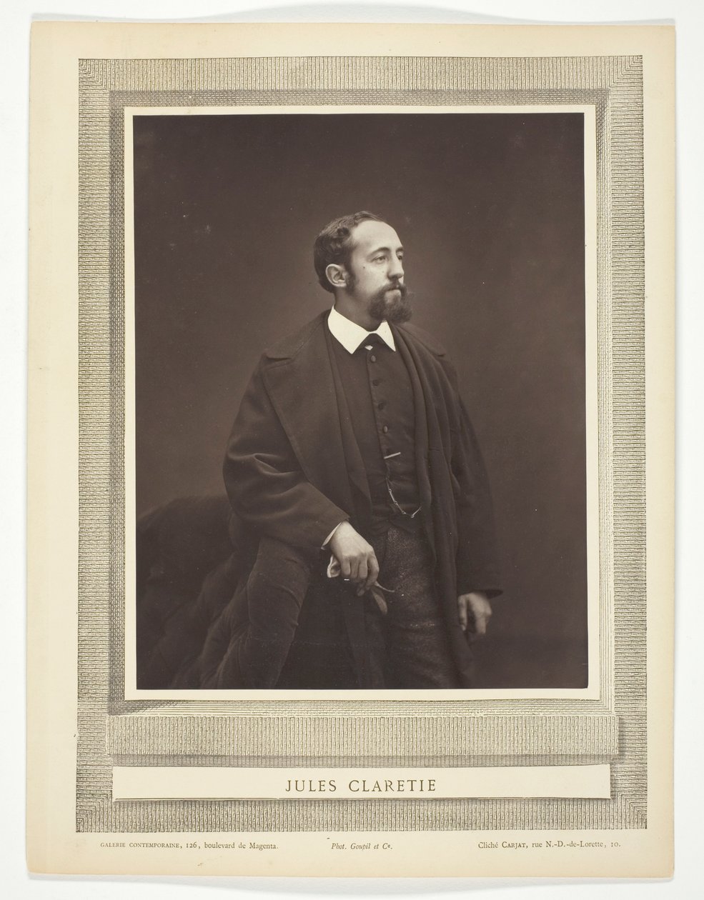 Jules Claretie autorstwa Etienne Carjat