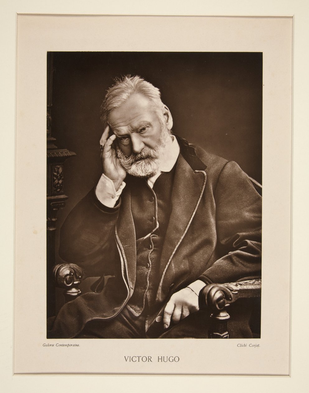 Victor Hugo, z La Galerie Contemporaine autorstwa Etienne Carjat