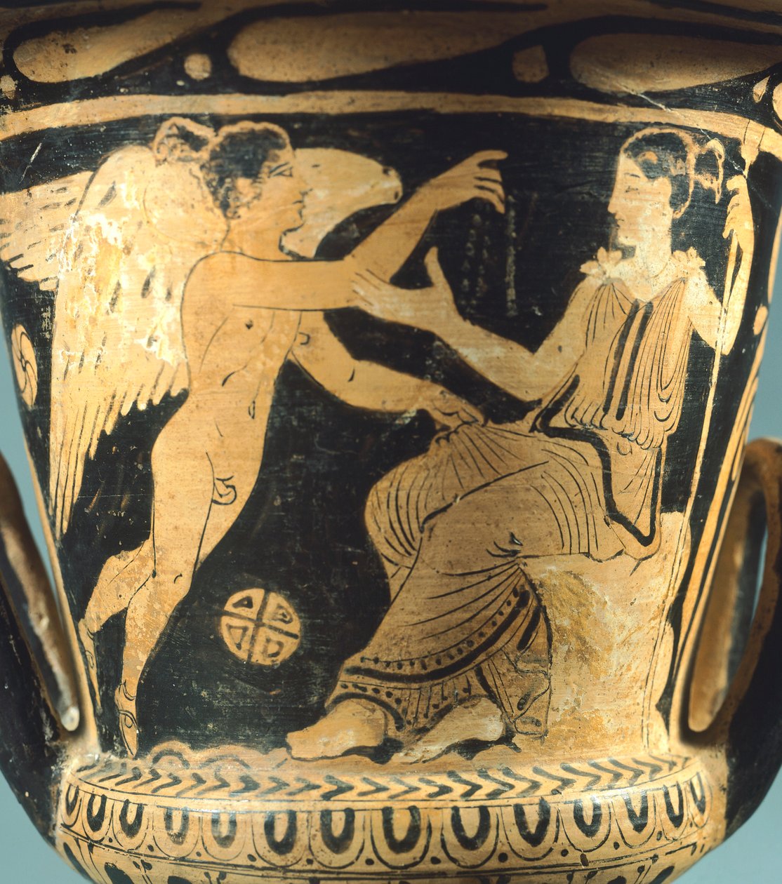Calyx-krater (duży wazon) autorstwa malarza Villia Giulii przedstawiający Atenę i uskrzydlonego ducha. Czerwonofigurowa ceramika z Cerveteri (Lazio). Cywilizacja etruska, IV wiek p.n.e. autorstwa Etruscan