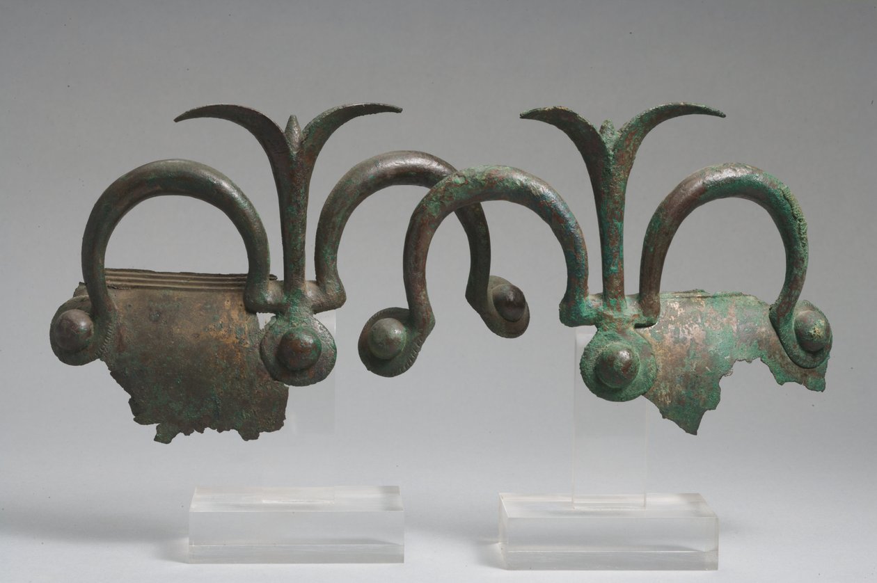 Uchwyty (brąz) autorstwa Etruscan
