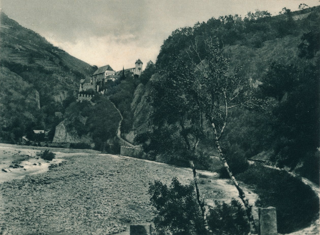 Zamek Runkelstein, Bolzano, Południowy Tyrol, Włochy, 1927 autorstwa Eugen Poppel