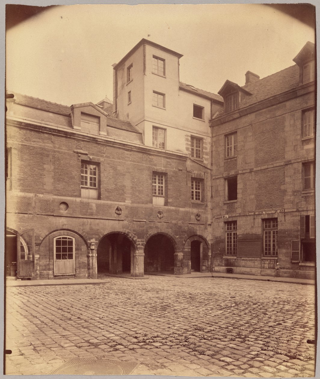 Hôtel Scipion Sardini autorstwa Eugène Atget