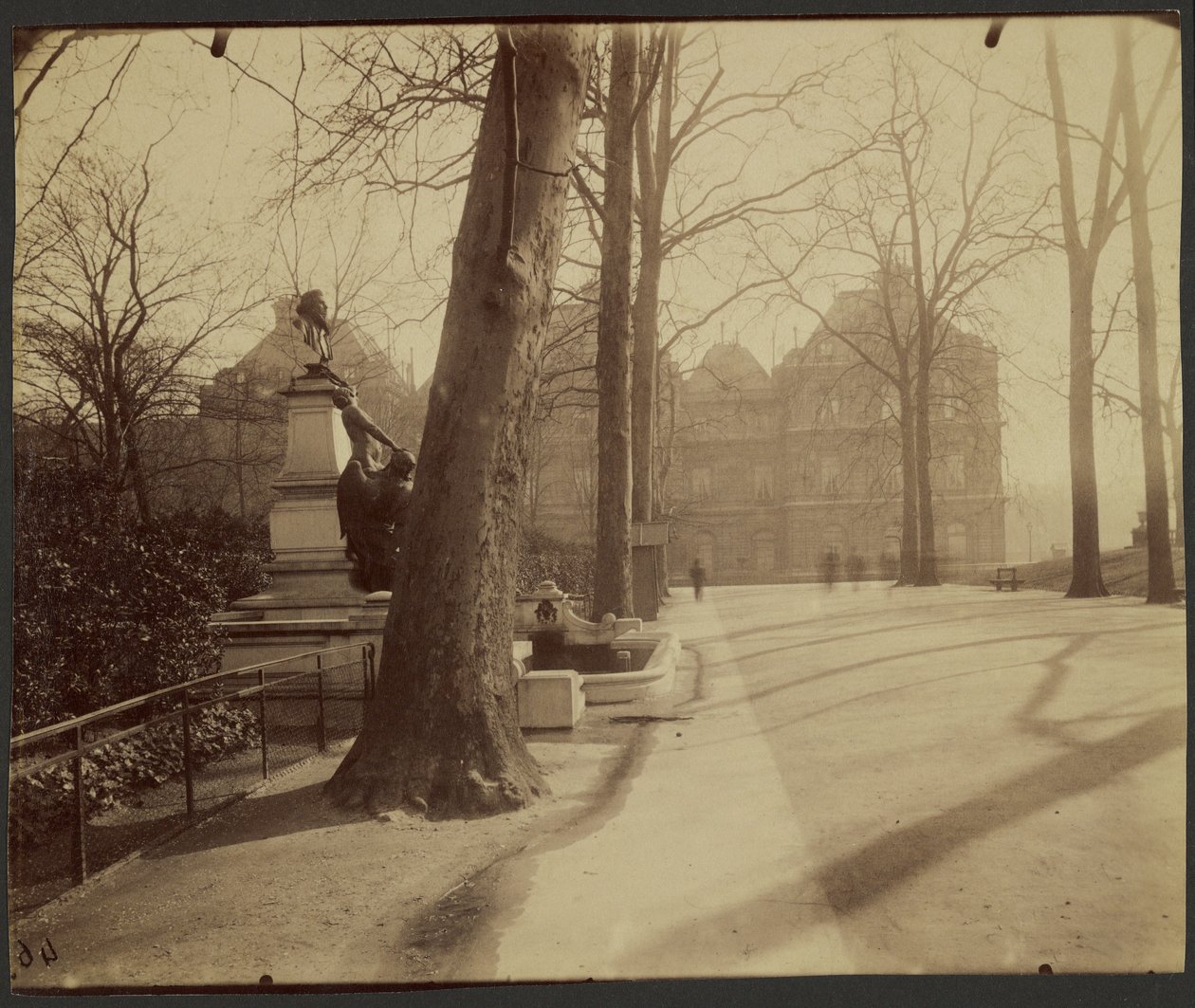 Ogród Luksemburski autorstwa Eugène Atget