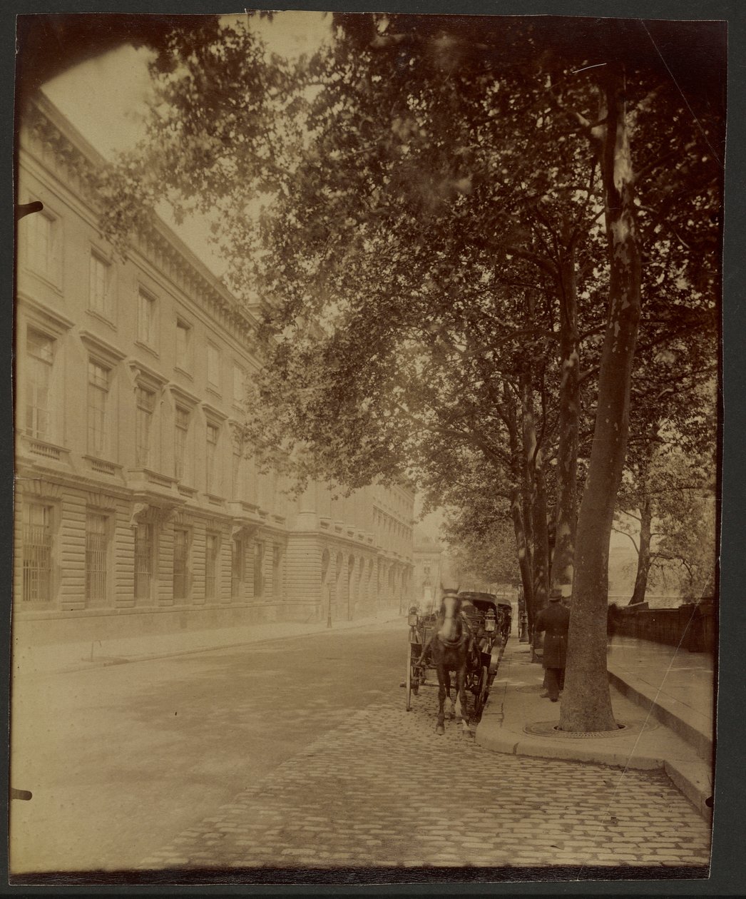 La Monnaie autorstwa Eugène Atget