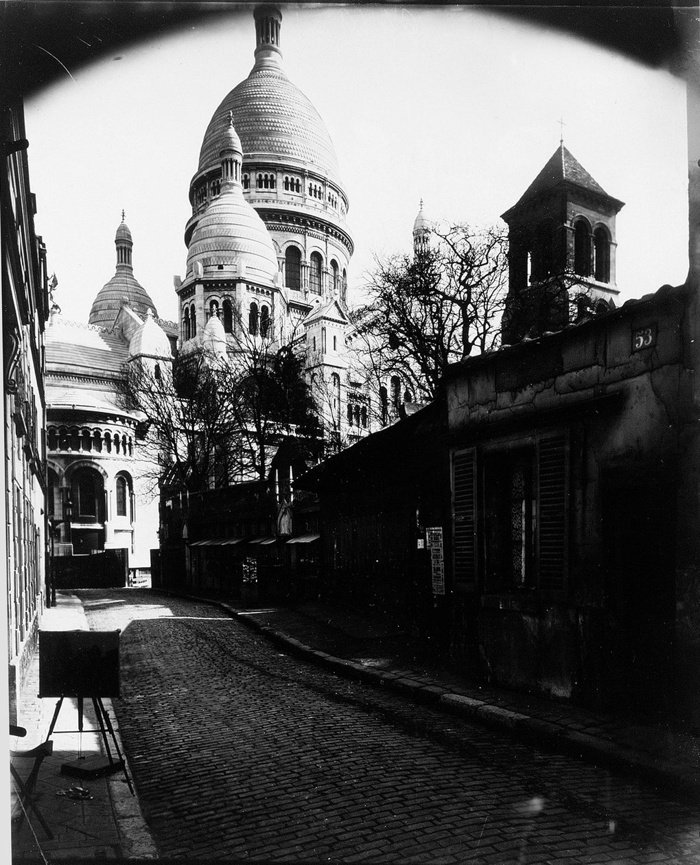 Paryż, Bazylika Najświętszego Serca, ok. 1900 (odbitka żelatynowo-srebrowa) autorstwa Eugène Atget