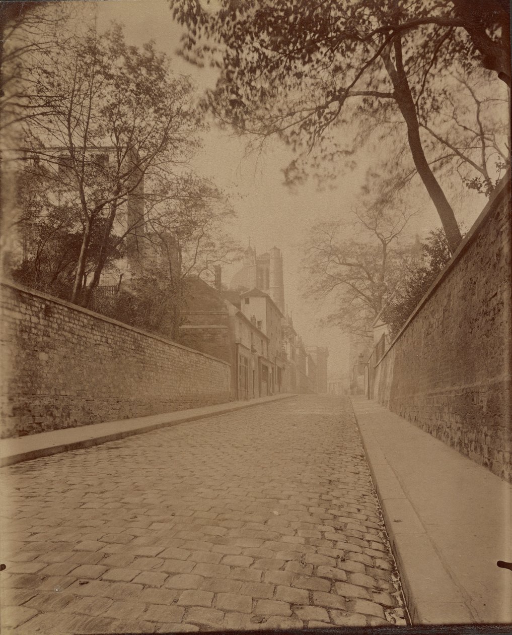 Ulica Clovis autorstwa Eugène Atget