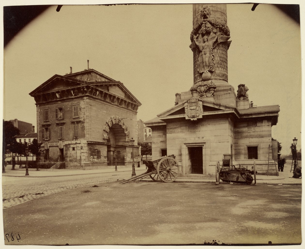 Dawna Bariera Tronowa (Pawilon i Kolumna Budki Poboru Opłat) autorstwa Eugène Atget