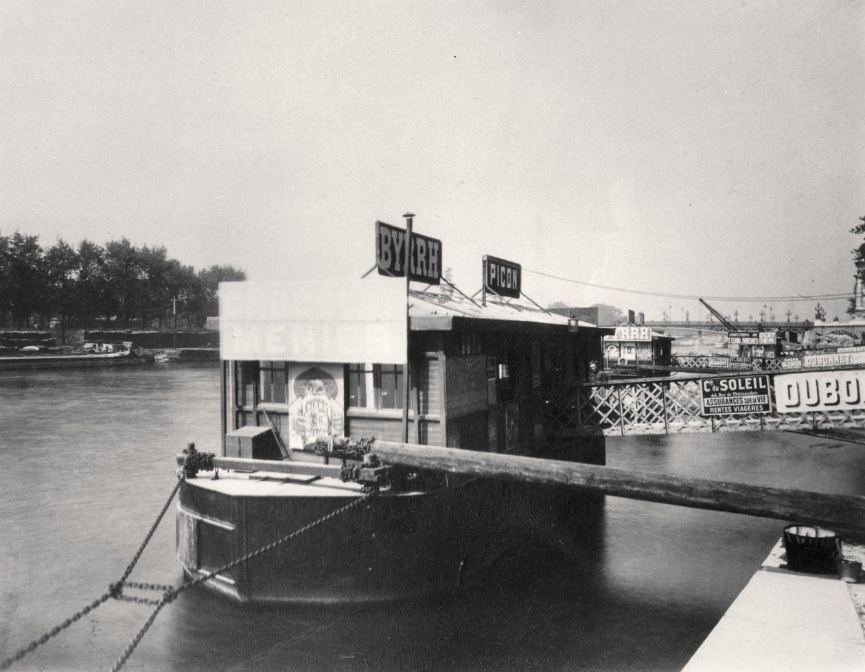 Łódź na Sekwanie autorstwa Eugène Atget