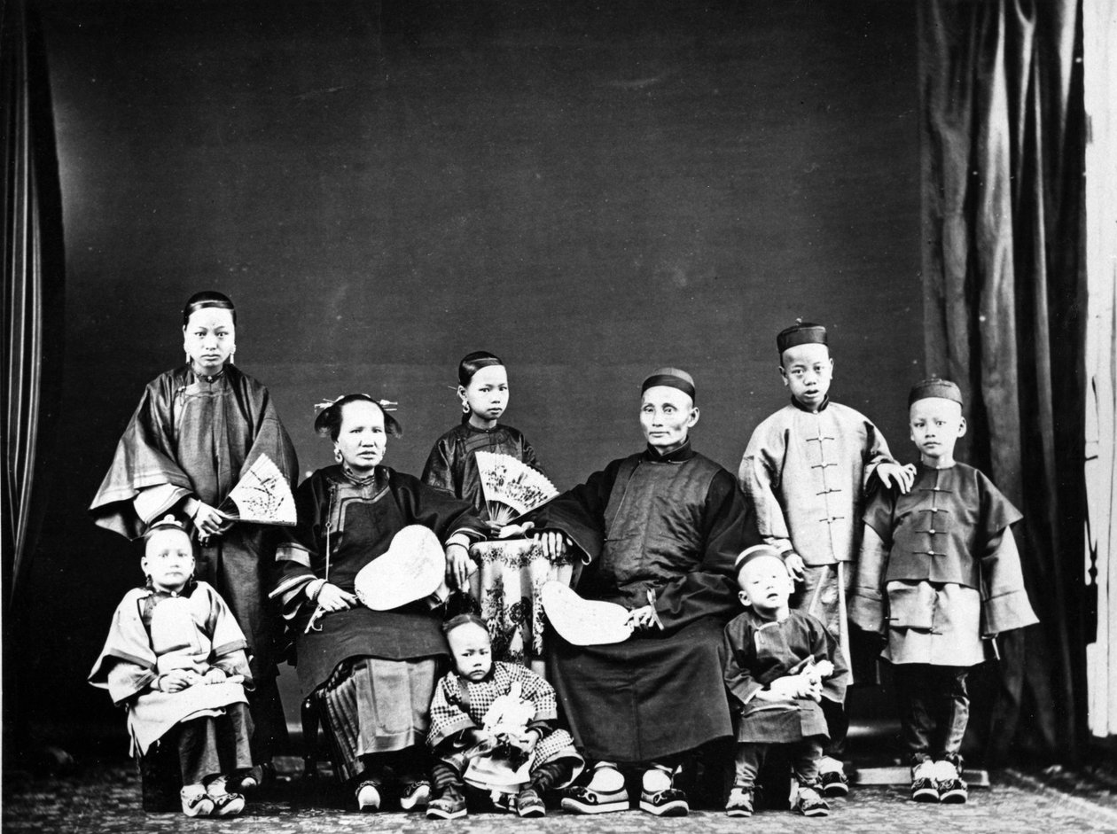 Chińska rodzina, c.1870s autorstwa European Photographer