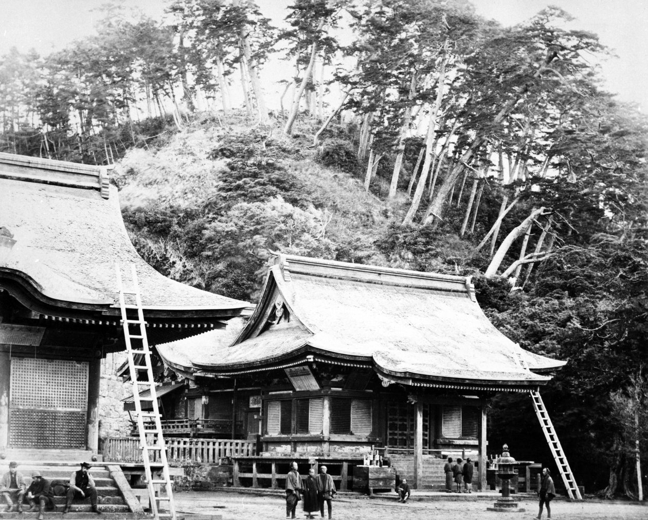 Świątynia Kamakura, ok. 1867 autorstwa Felice Beato