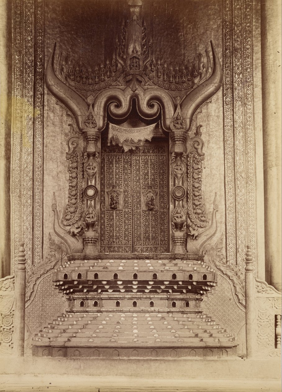Sala tronowa króla Thibawa Mina - Mandalay autorstwa Felice Beato