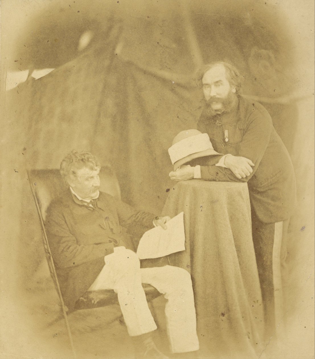 Sir Henry Drury Harness, KCB, pułkownik, inżynierowie królewscy i pułkownik Robert Abercromby autorstwa Felice Beato