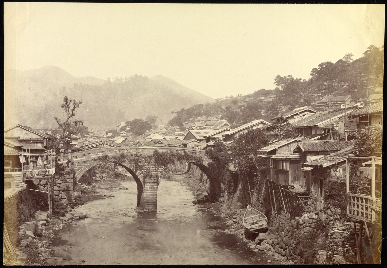Kamienny most w Nagasaki autorstwa Felice Beato