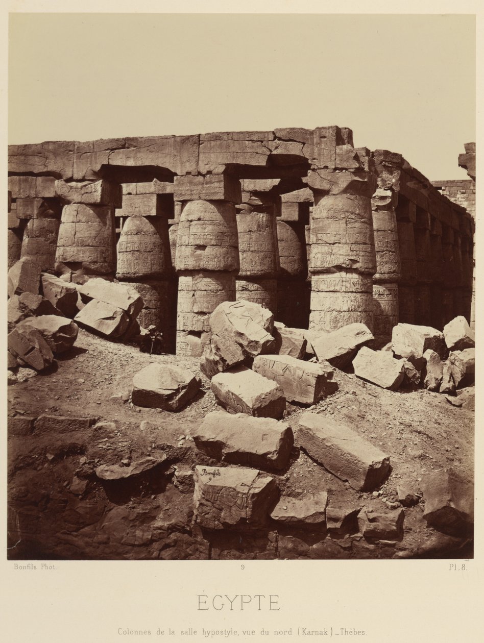 Kolumny sali hypostylowej, widok od północy. [Karnak, Teby] autorstwa Félix Bonfils