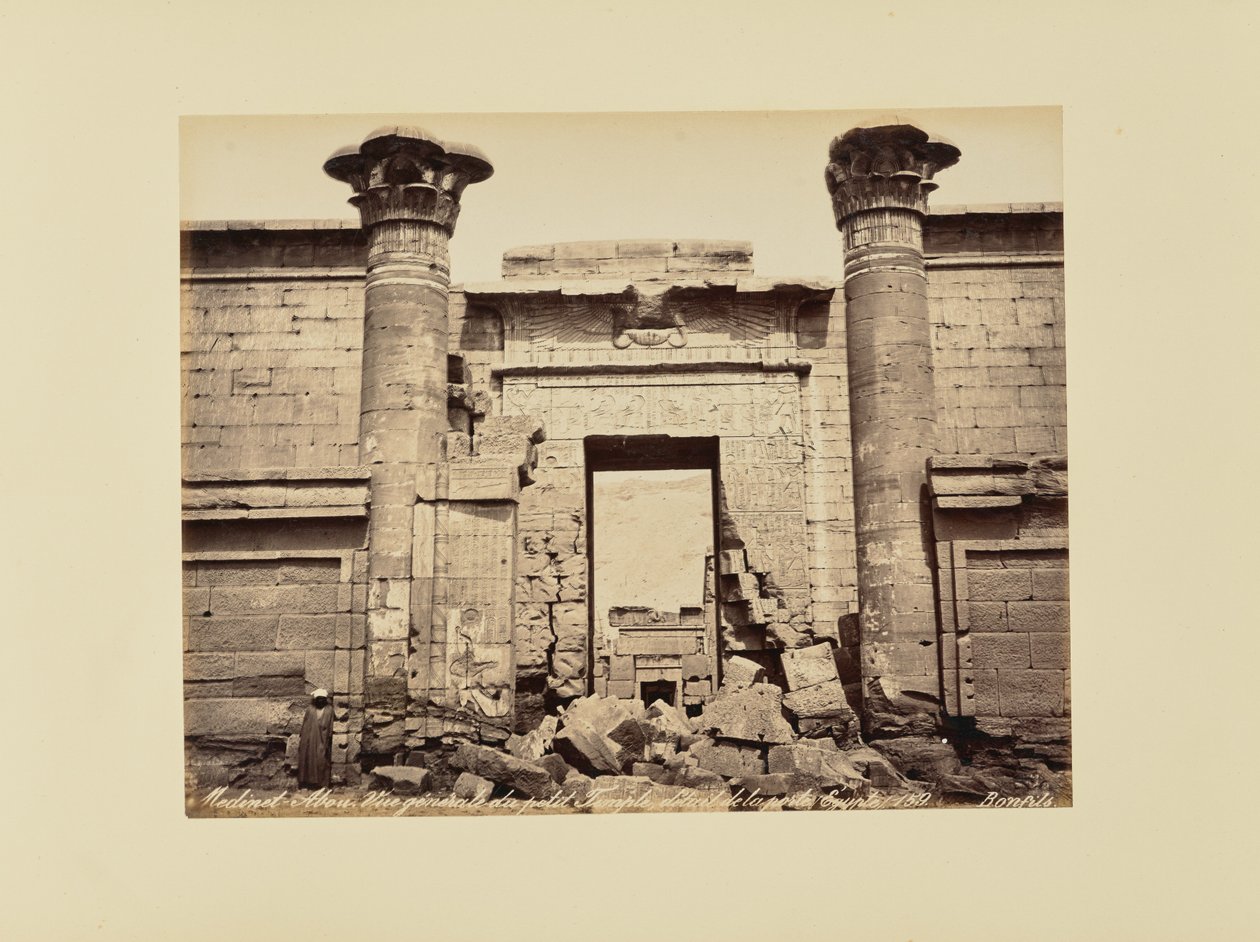 Medinet-Abou. Ogólny widok małej świątyni, szczegół drzwi (Egipt) autorstwa Félix Bonfils